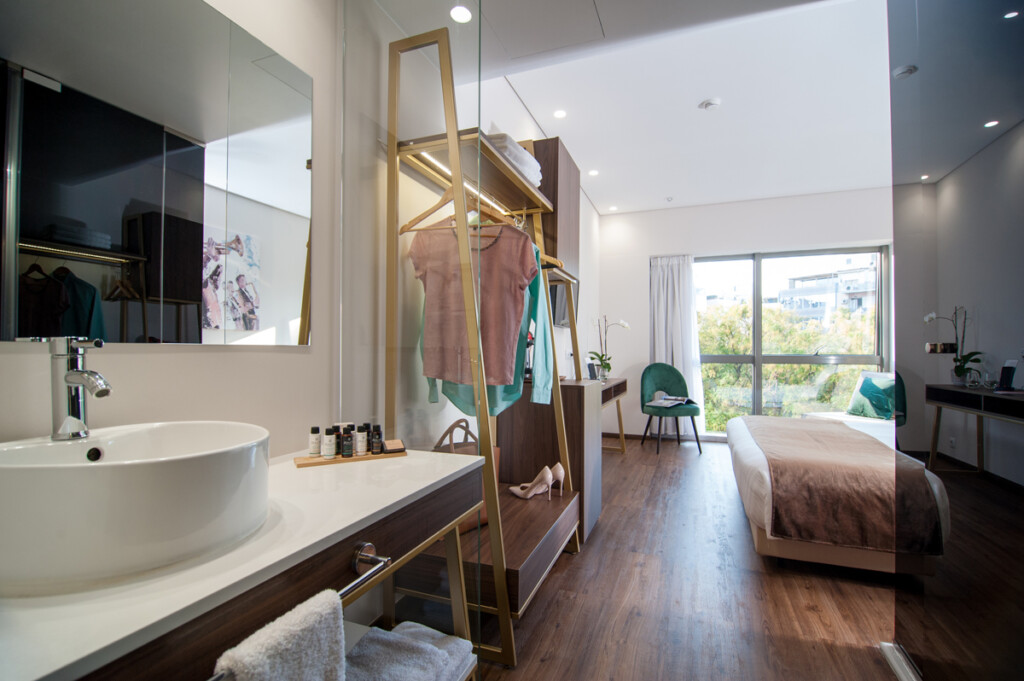 athens signature 6